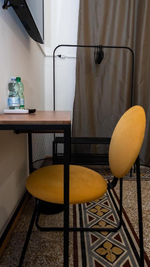 Ferienwohnung Caracciolo18 - Gb Neapel Exterior foto